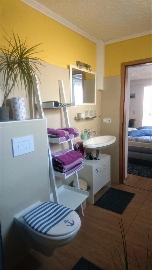 Ferienwohnung Neuensien Sellin  ภายนอก รูปภาพ