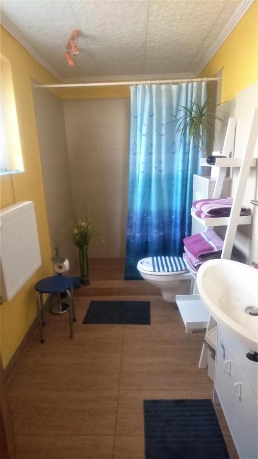 Ferienwohnung Neuensien Sellin  ภายนอก รูปภาพ